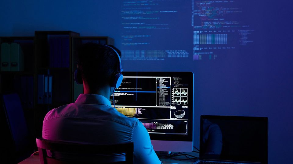 Web hosting school